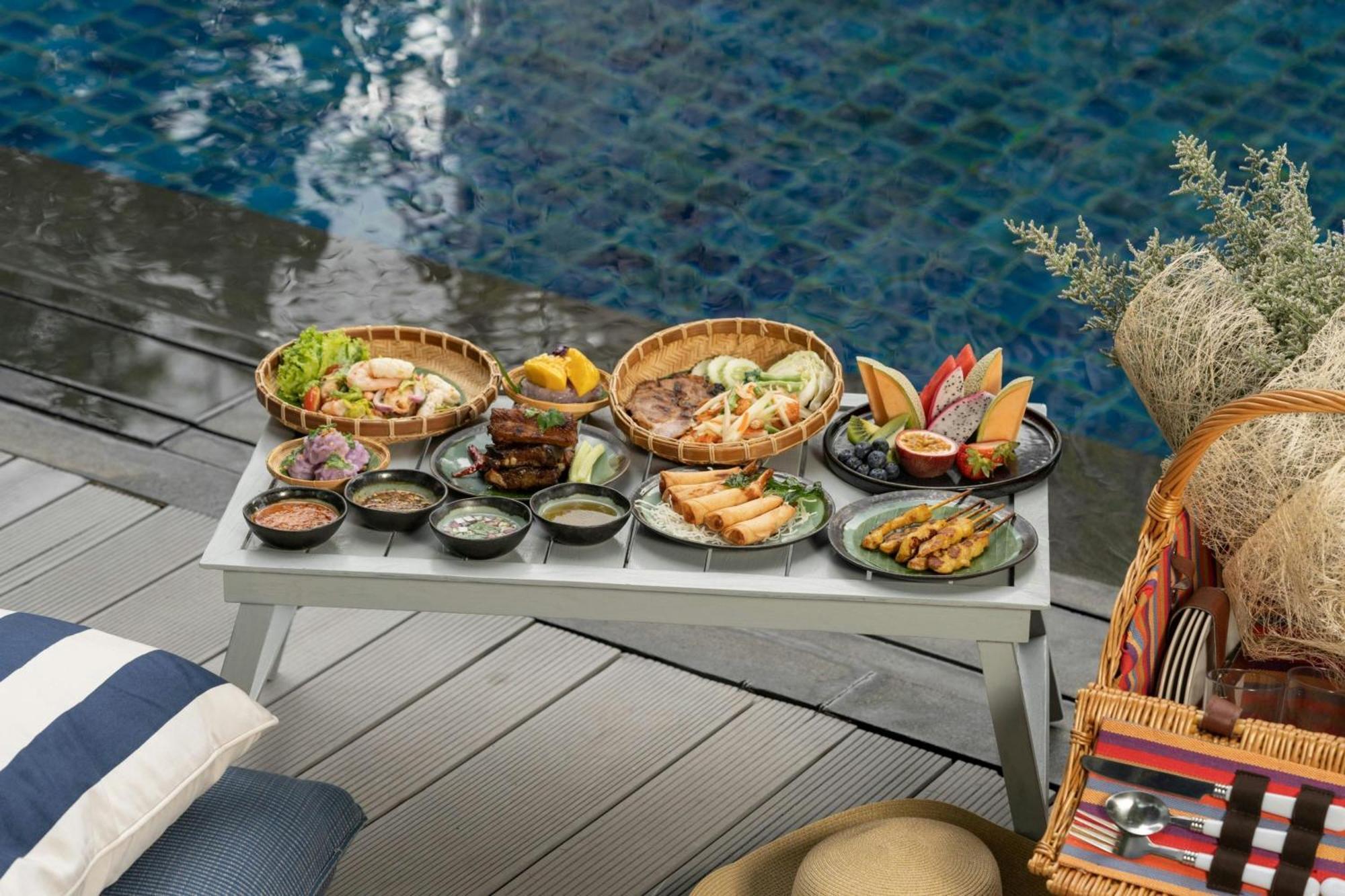 The Athenee Hotel, A Luxury Collection Hotel, Bangkok Kültér fotó